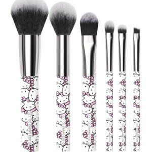 NWT - Impressions Vanity Hello Kitty® "All Over Print" 6-PC BRUSH SET